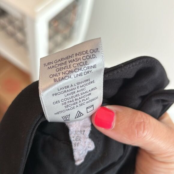 NYDJ Women’s black straight leg work dress pants stretch and comfortable size 12 - Picture 12 of 12